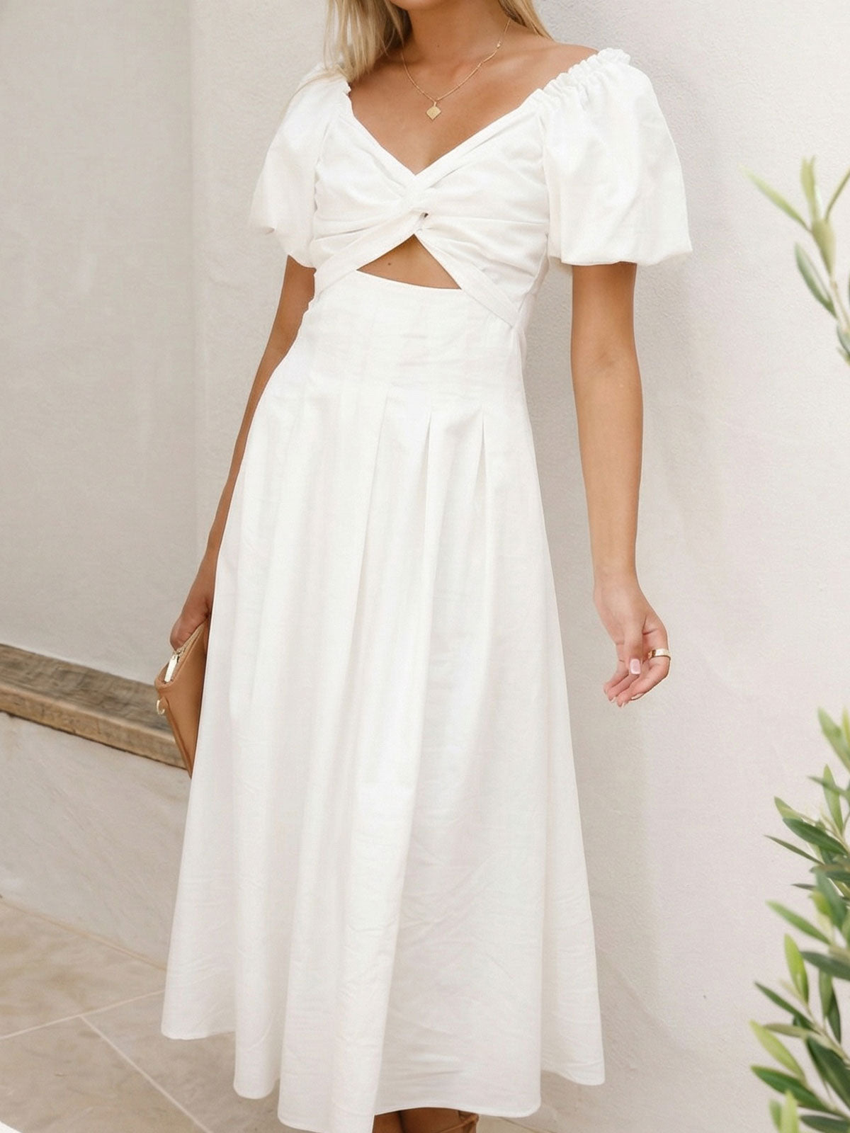 Resort Twist V Neck Cutout Pocket Trim Resort Puff Sleeve Midi Dress